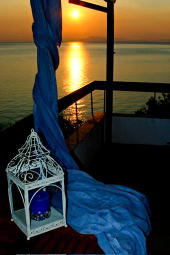 Sea Front Apartment Milina Room photo